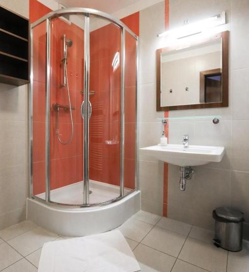 آپارتمان 1 خوابه, Apartmany Sileas