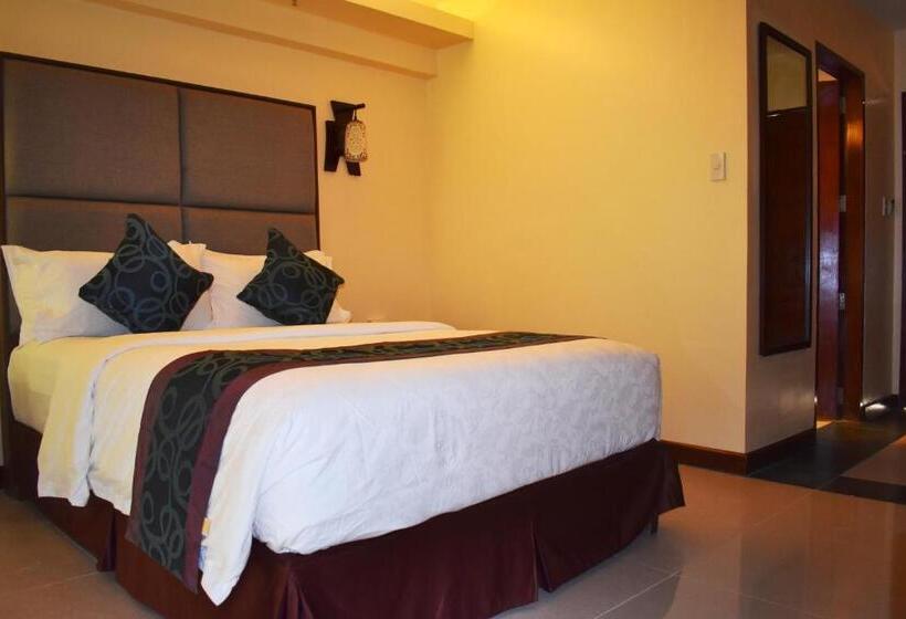 اتاق لوکس, Golden Phoenix Hotel Boracay