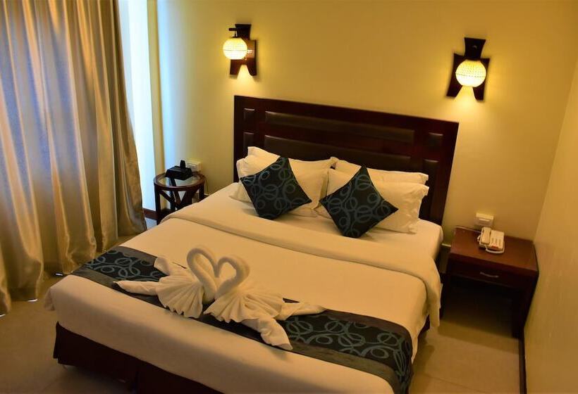 اتاق لوکس با تخت بزرگ, Golden Phoenix Hotel Boracay