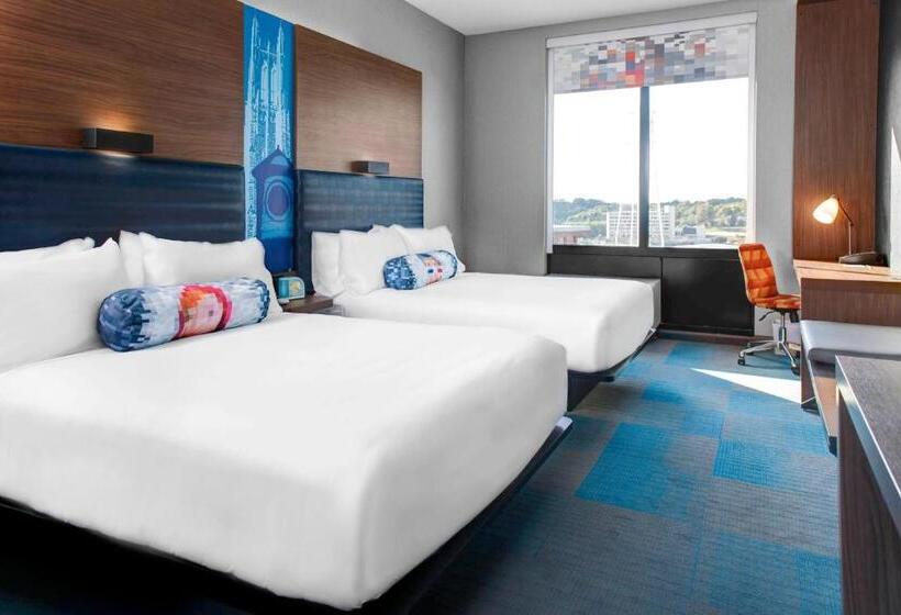 Standard Room Adapted for people with reduced mobility, Aloft Durham Downtown