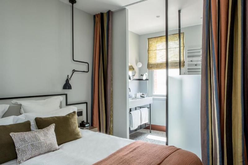 اتاق لوکس با چشم‌انداز دریا, Castelbrac Hotel & Spa