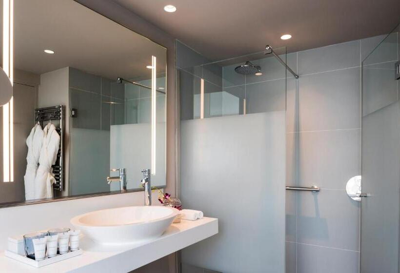 Номер Superior, Cures Marines Hotel & Spa Trouville   Mgallery Collection
