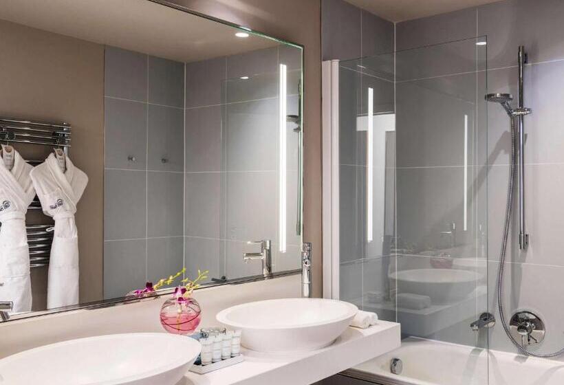 Номер Superior Кровать Куин, Cures Marines Hotel & Spa Trouville   Mgallery Collection