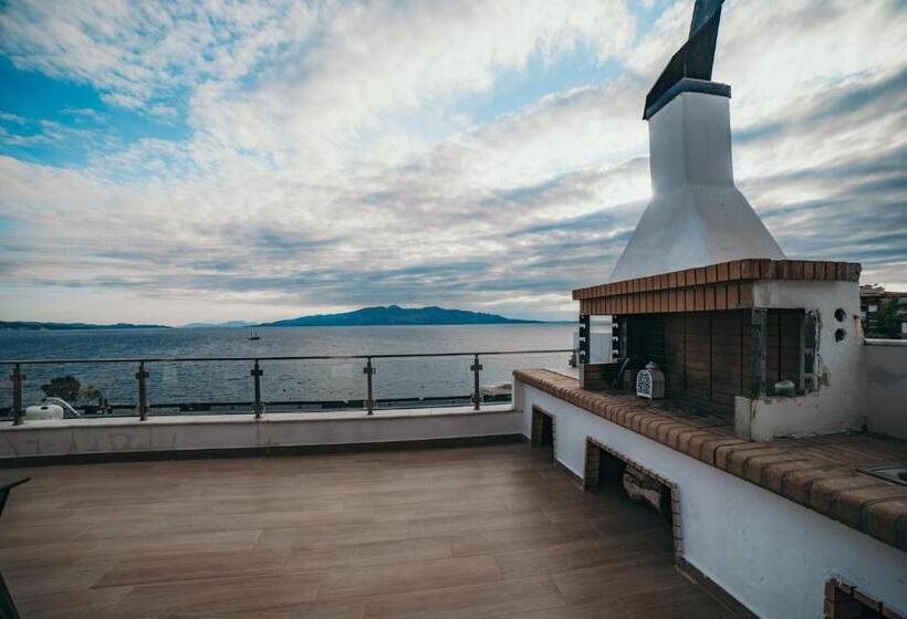 1 Bedroom Penthouse Apartment, Epirus