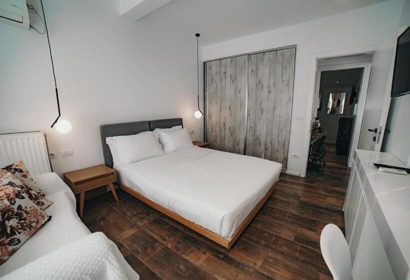1 Bedroom Penthouse Apartment, Epirus