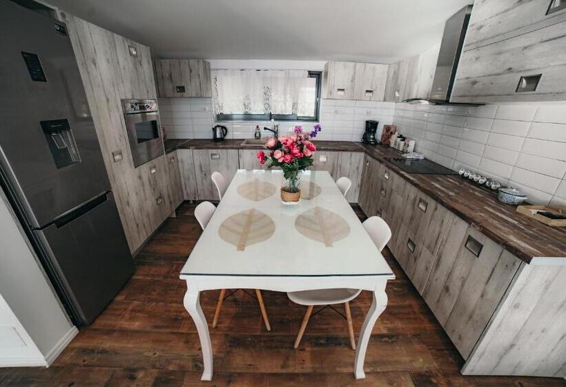 1 Bedroom Penthouse Apartment, Epirus