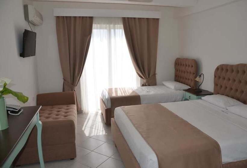 Triple Room Sea View, Epirus