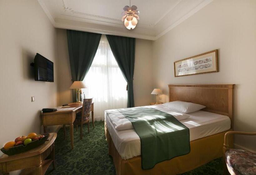 اتاق استاندارد یک نفره, Grandhotel Ambassador Národní Dům