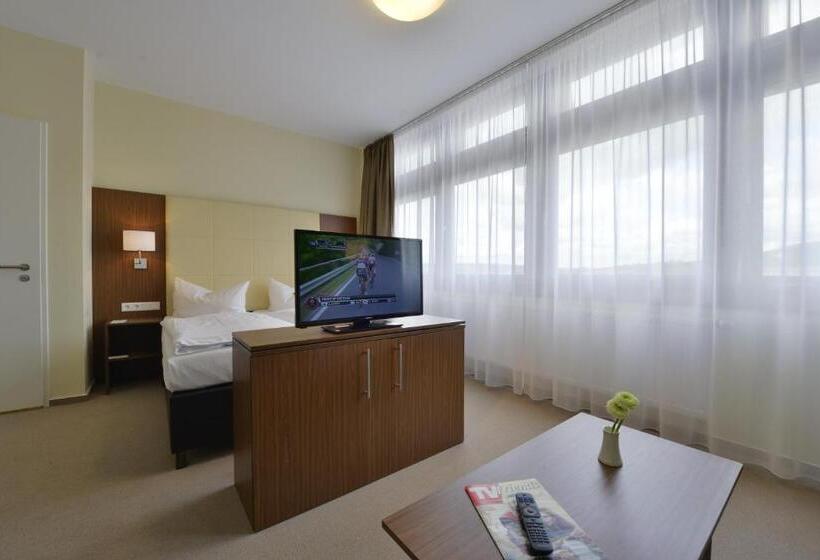 اتاق کلاسیک سه تخته, Invite Hotel Fulda City Hauptbahnhof