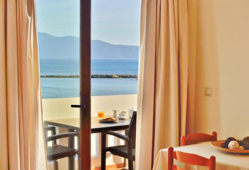 1-Bedroom Upper Apartment Sea View, Maria Beach