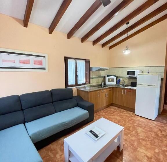 带1个卧室带花园景观的公寓, Posada La Cabana De Salmon