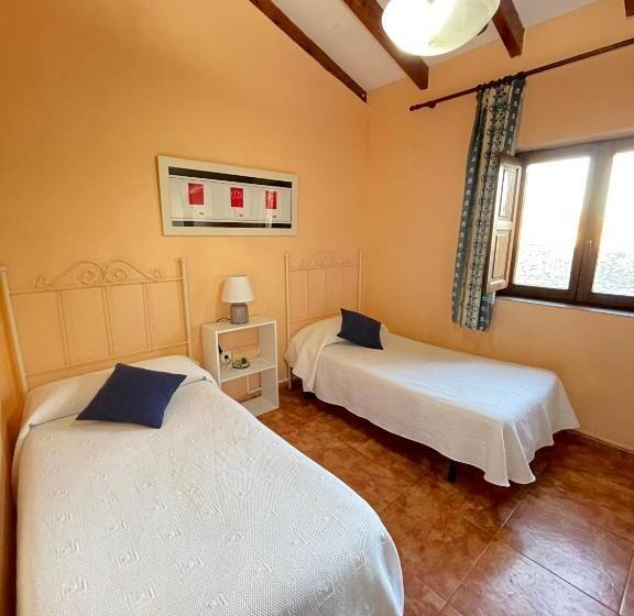 带1个卧室带花园景观的公寓, Posada La Cabana De Salmon