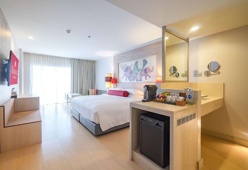 Premium Room Pool View, Ramada By Wyndham Phuket Deevana