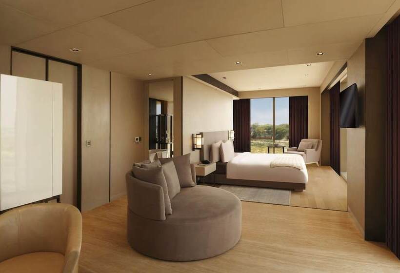 Suite com Vistas, Roseate House New Delhi