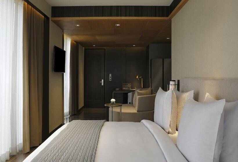 Suite com Vistas, Roseate House New Delhi