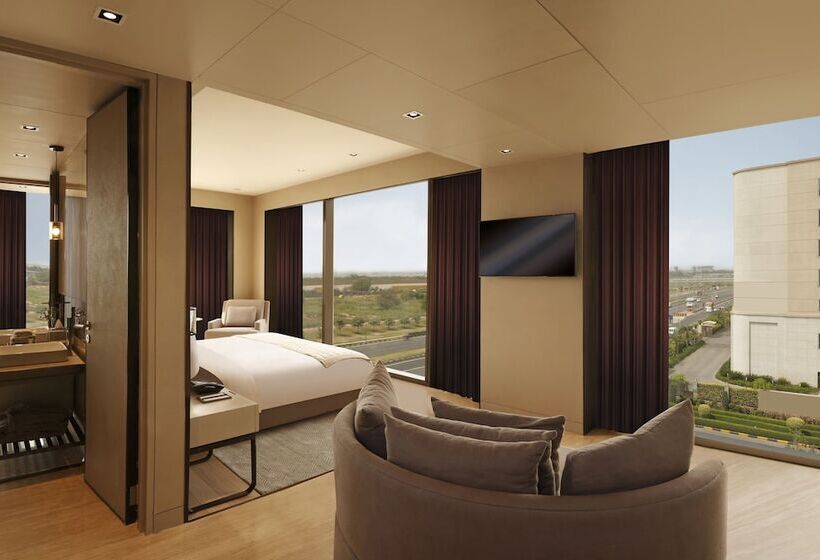 Suite com Vistas, Roseate House New Delhi
