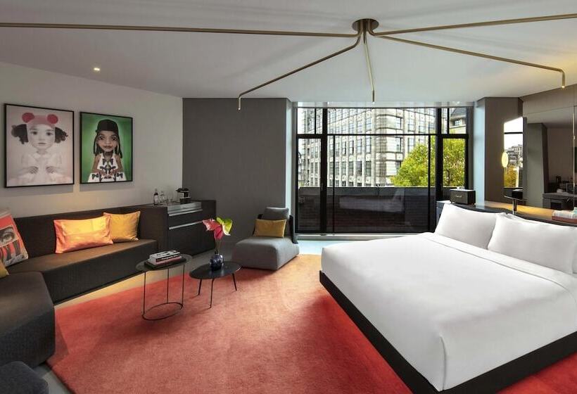 Suite, W Amsterdam