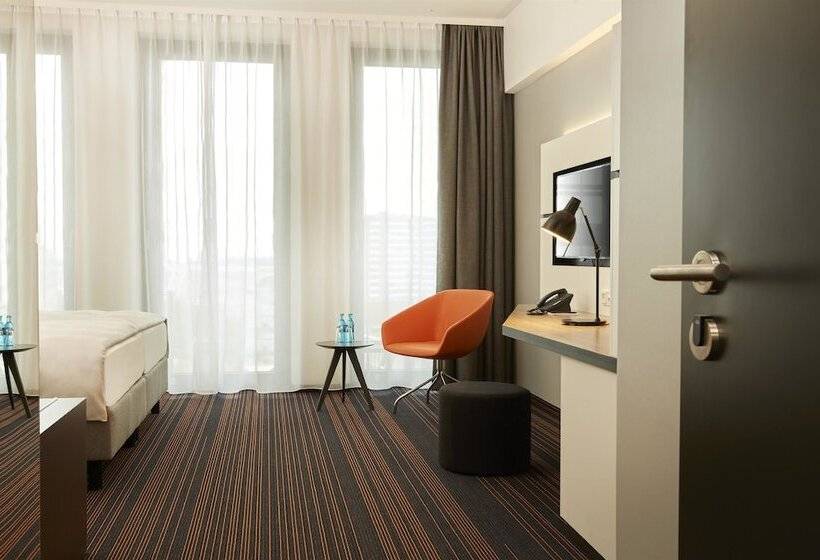 Superior Room, Hyperion Hotel Hamburg