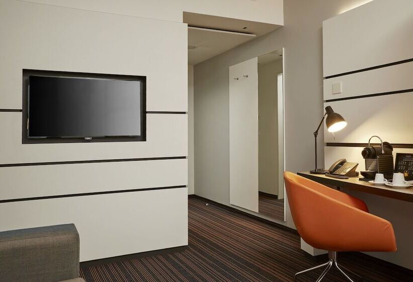 Junior Suite, Hyperion Hotel Hamburg