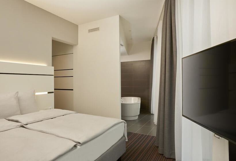 Junior Suite, Hyperion Hotel Hamburg