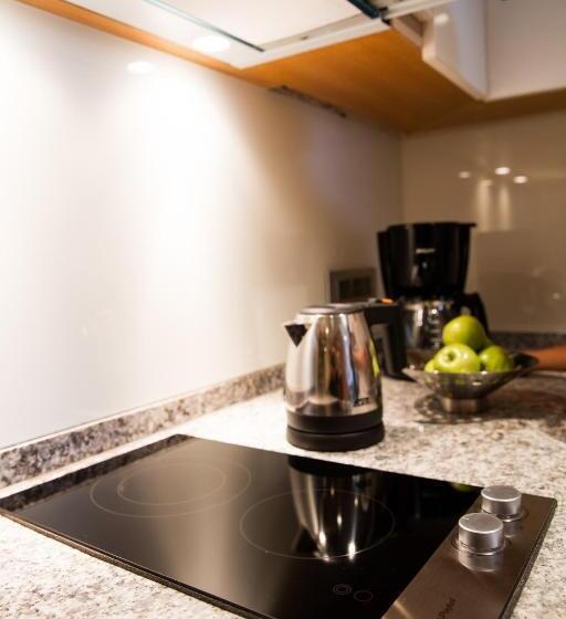 استودیوی سوپریور, Oakwood Residence Kapil Hyderabad