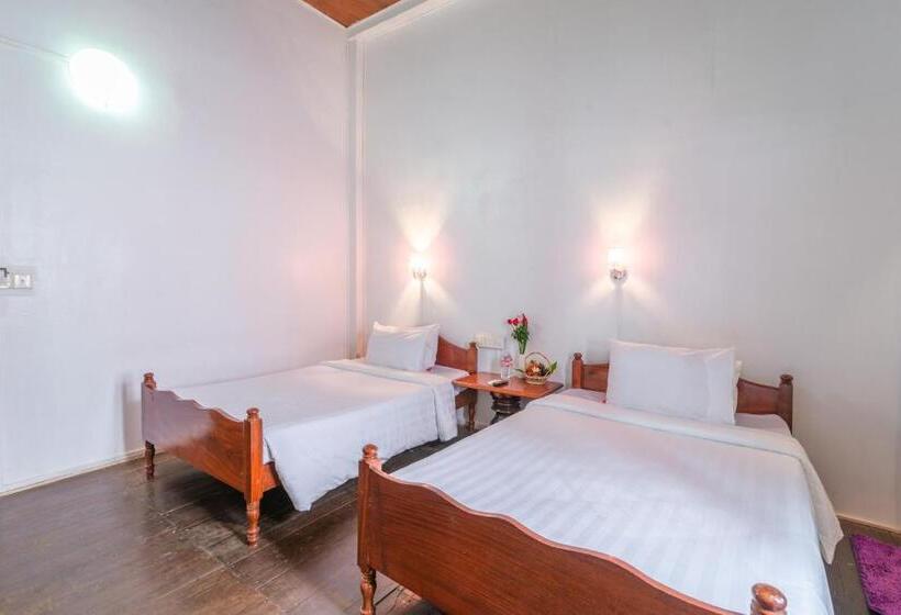 スーペリアファミリールーム, Five Rose Siem Reap Hostel