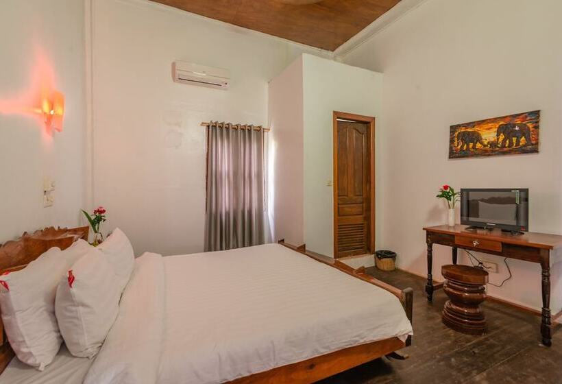 اتاق سوپریور, Five Rose Siem Reap Hostel