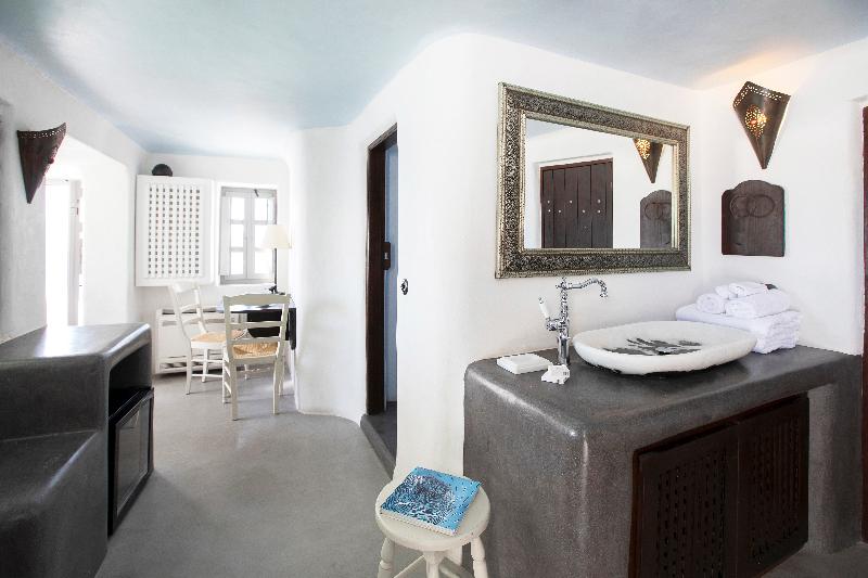 اتاق سوپریور, Five Rose Siem Reap Hostel