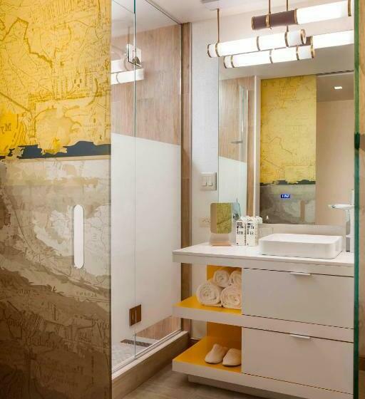 quarto Deluxe Cama King Vista Cidade, The Envoy Hotel, Autograph Collection