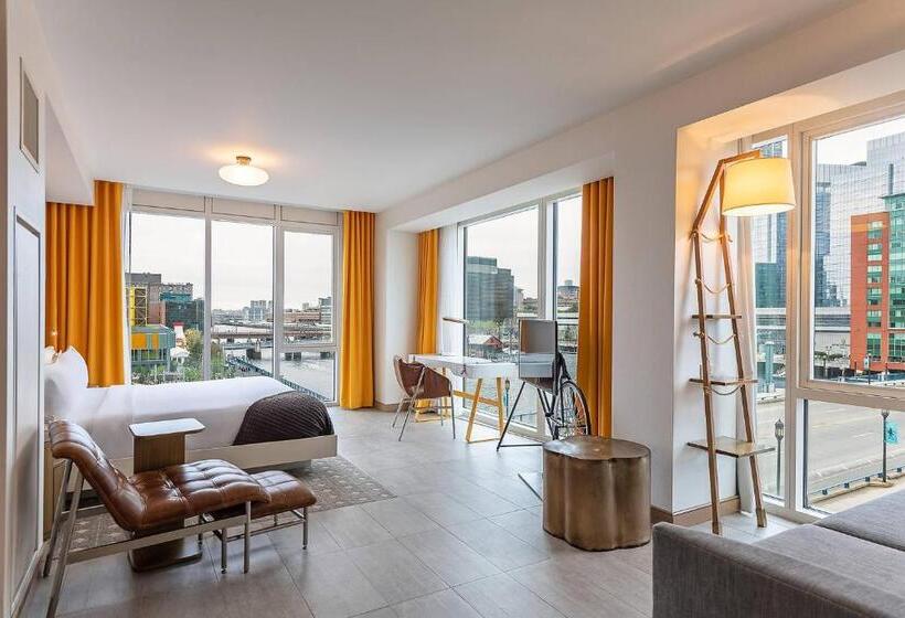 Quarto Estandar Cama King, The Envoy Hotel, Autograph Collection