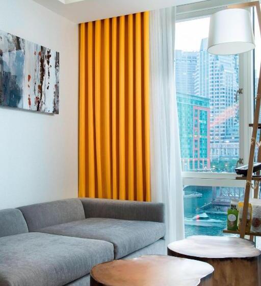 Quarto Estandar Cama King, The Envoy Hotel, Autograph Collection