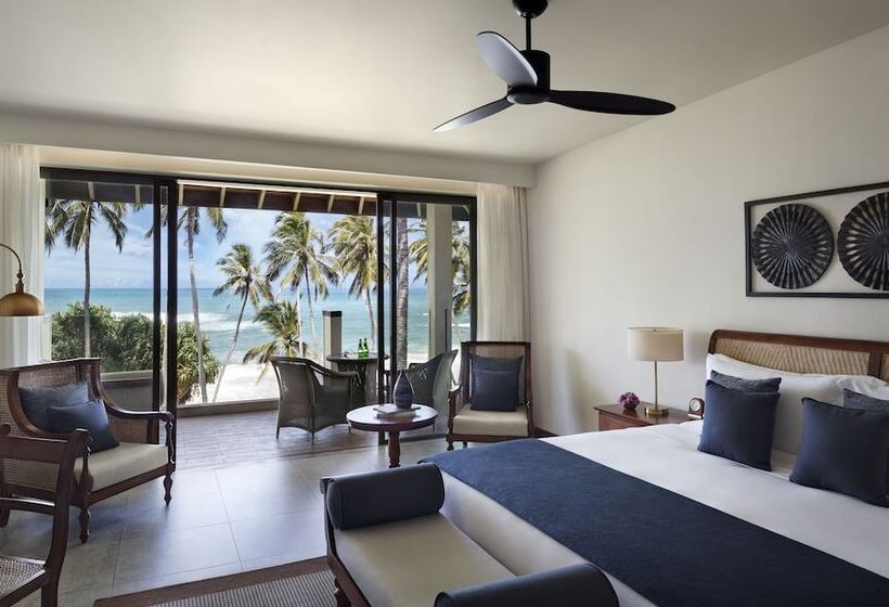 اتاق لوکس با چشم‌انداز دریا, Anantara Peace Haven Tangalle Resort