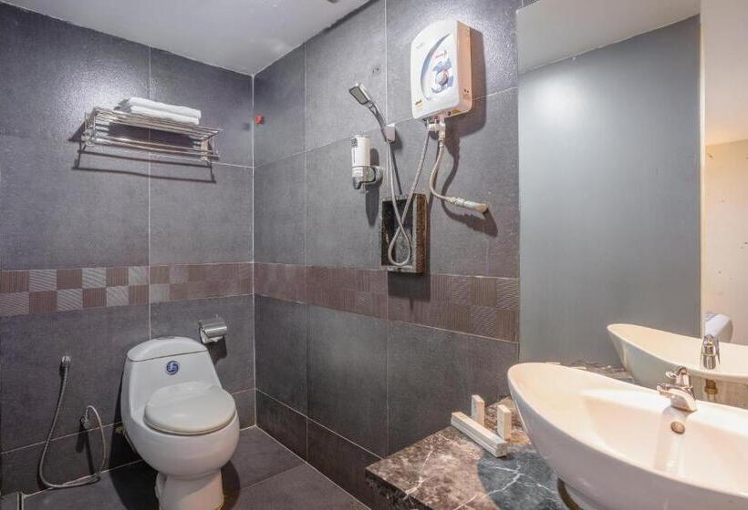 اتاق سوپریور با تخت بزرگ, Euro Rich Hotel Melaka