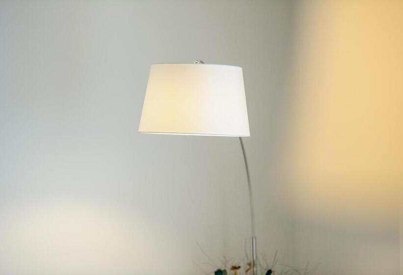 اتاق کلاسیک, Book Hotel Leipzig