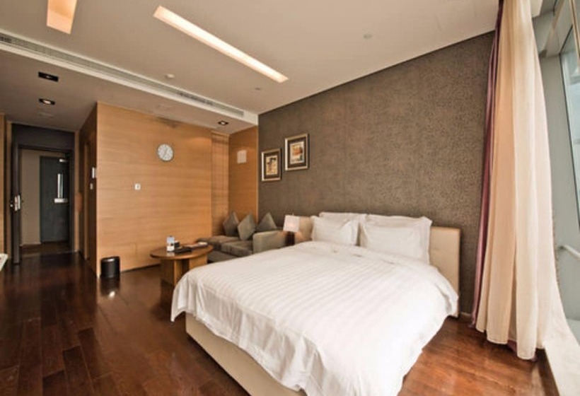 اتاق لوکس, Grand Madison Qingdao Harbourview Central（former Qingdao Farglory ）