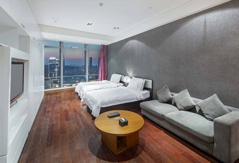 اتاق لوکس, Grand Madison Qingdao Harbourview Central（former Qingdao Farglory ）