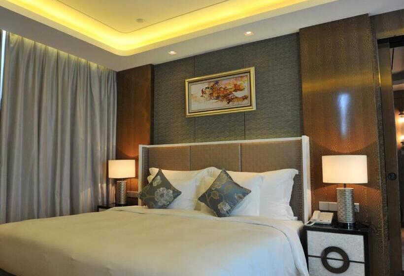 اتاق استاندارد با تخت بزرگ, Ramada Plaza Liuzhou Liudong