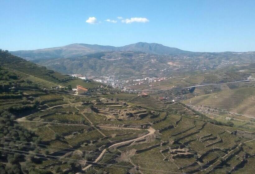 سوییت, Quinta De Casaldronho Wine