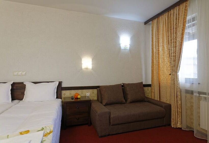 Standard Room with Balcony, Trinity Residence Bansko