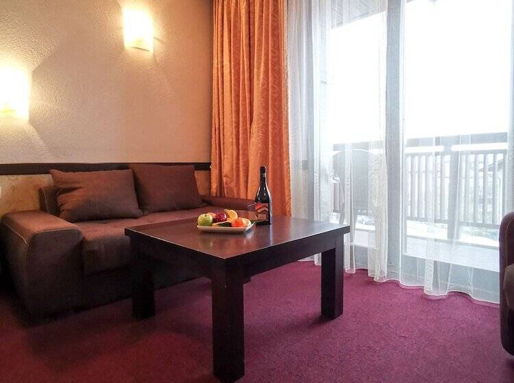 Standard Room with Balcony, Trinity Residence Bansko