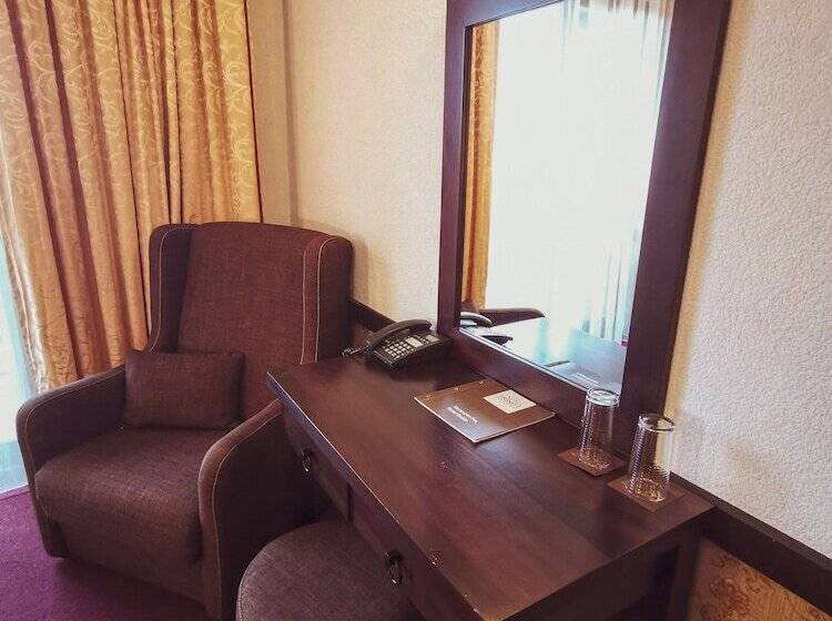 اتاق استاندارد با بالکن, Trinity Residence Bansko