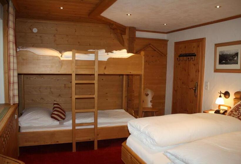 اتاق استاندارد چهار تخته, Genusshotel Vermala Montafon