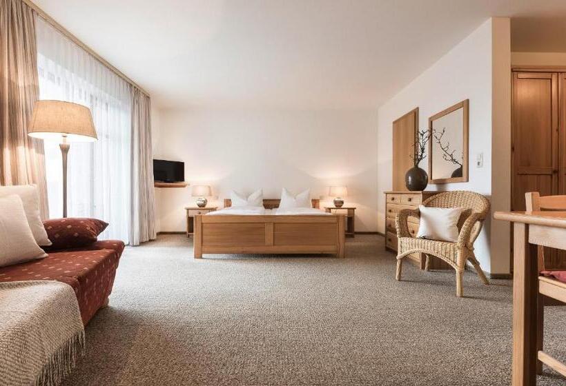 استودیوی استاندارد, Landhotel Rosenberger