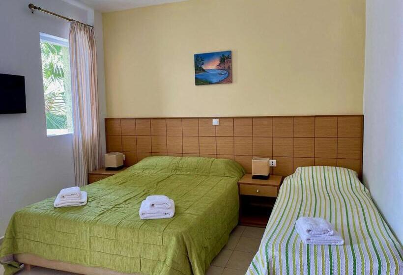 استودیوی سوپریور, Manolis Apartments Plakias