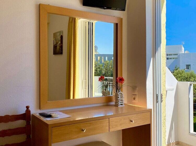 استودیوی استاندارد, Manolis Apartments Plakias