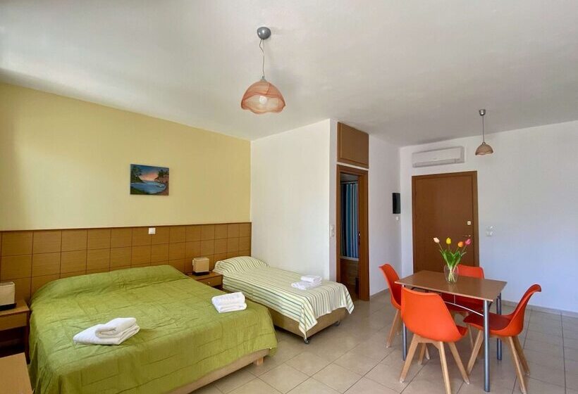 استودیوی سوپریور, Manolis Apartments Plakias