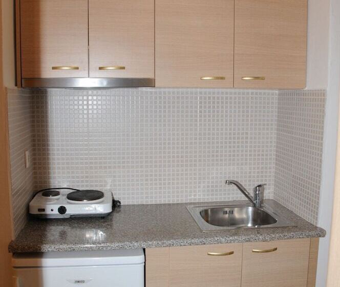 استودیوی استاندارد, Manolis Apartments Plakias
