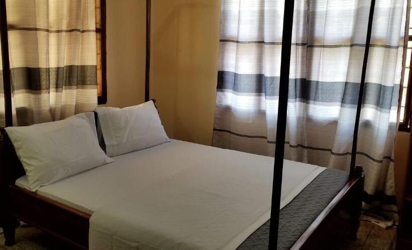 اتاق استاندارد, Aivlys Lodge Kilimanjaro