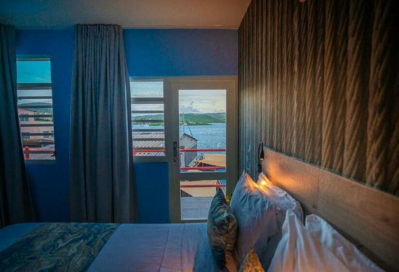 اتاق لوکس با بالکن و چشم‌انداز دریا, El Navegante De Culebra