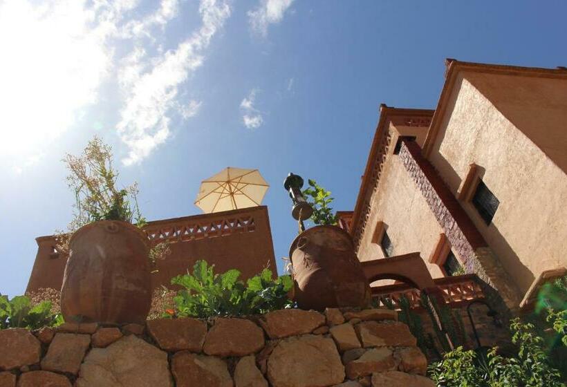 חדר סטנדרט לארבעה, Riad Gabsi Dades